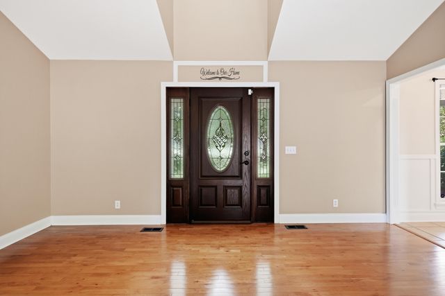 1332 Pine Meadows Drive, Lawrenceburg, KY 40342