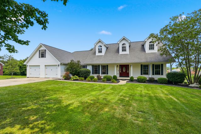 1332 Pine Meadows Drive, Lawrenceburg, KY 40342