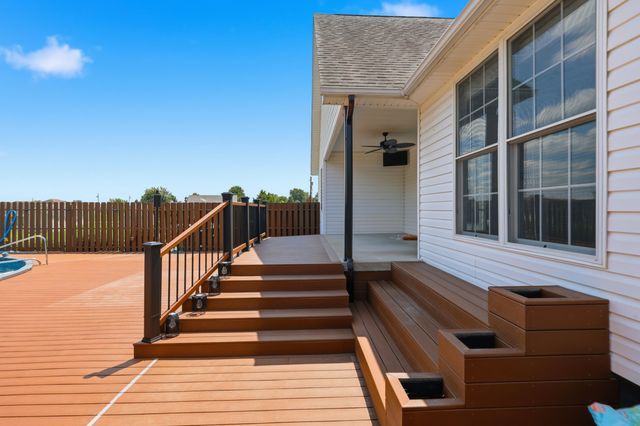 1332 Pine Meadows Drive, Lawrenceburg, KY 40342