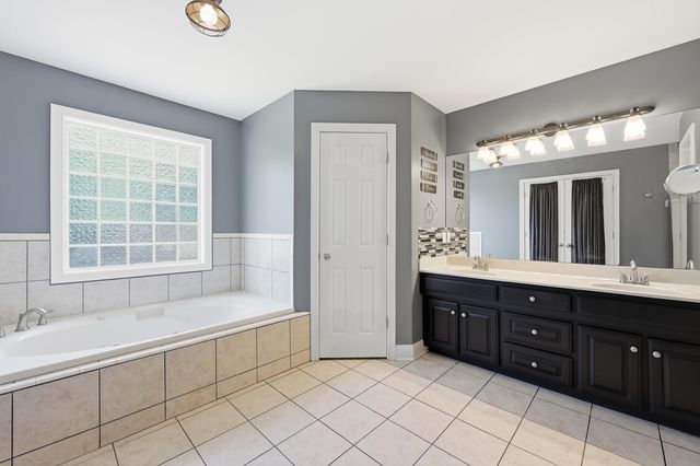 1332 Pine Meadows Drive, Lawrenceburg, KY 40342