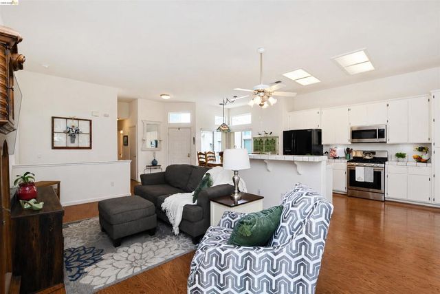 30 Winesap Dr, Brentwood, CA 94513