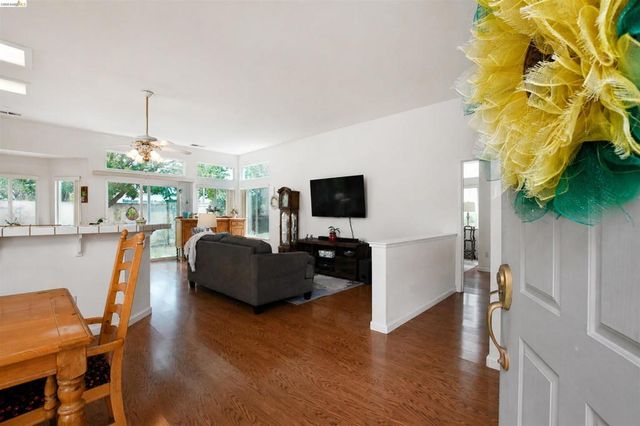 30 Winesap Dr, Brentwood, CA 94513