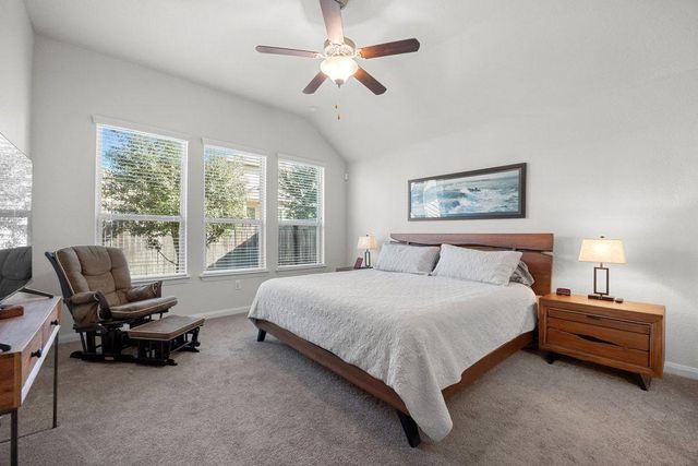 606 Linares LN, Austin, TX 78748