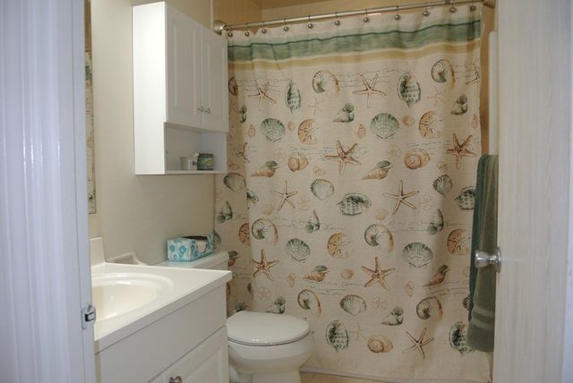 19 Pine St G, Canton, MA 02021