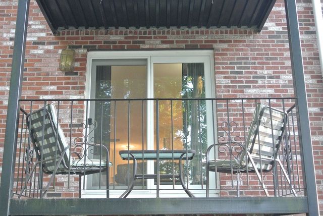 19 Pine St G, Canton, MA 02021