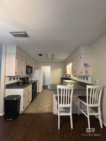 48 Hunter Circle, Monroeville, AL 36460