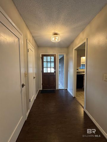 48 Hunter Circle, Monroeville, AL 36460