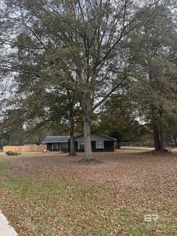 48 Hunter Circle, Monroeville, AL 36460