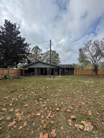 48 Hunter Circle, Monroeville, AL 36460