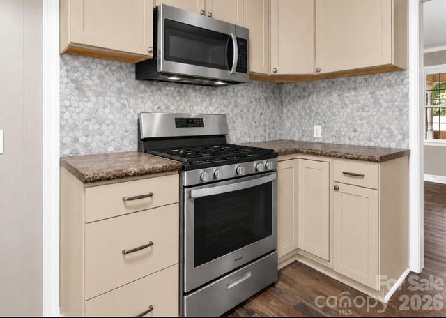 615 Fernwood Drive, Albemarle, NC 28001
