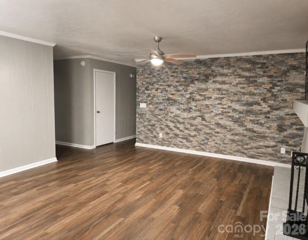 615 Fernwood Drive, Albemarle, NC 28001