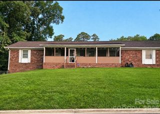 615 Fernwood Drive, Albemarle, NC 28001