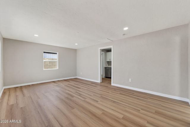 5038 N 18TH Avenue, Phoenix, AZ 85015