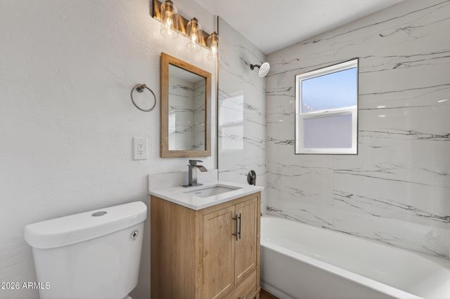 5038 N 18TH Avenue, Phoenix, AZ 85015