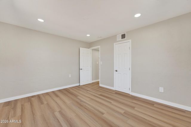 5038 N 18TH Avenue, Phoenix, AZ 85015