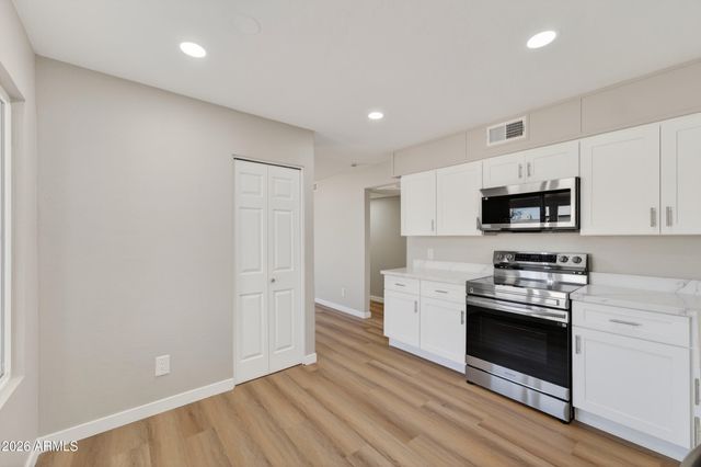 5038 N 18TH Avenue, Phoenix, AZ 85015