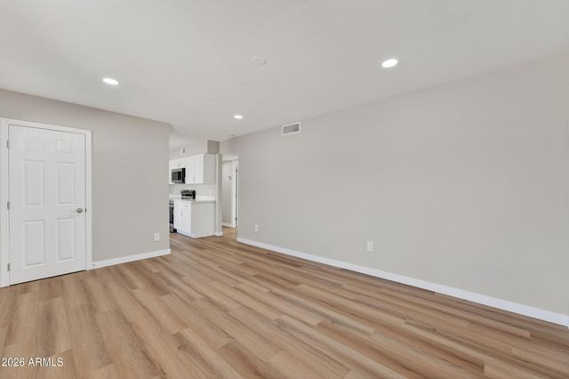 5038 N 18TH Avenue, Phoenix, AZ 85015