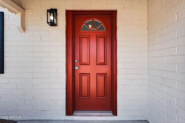 5038 N 18TH Avenue, Phoenix, AZ 85015