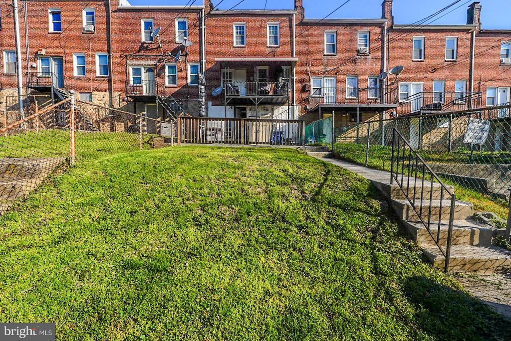 Image 15 of property listing at 3915 FLOWERTON RD, Baltimore, MD 21229