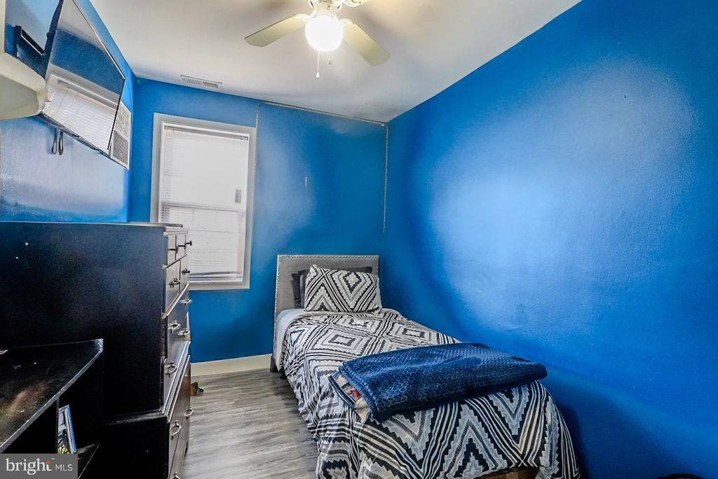 Image 9 of property listing at 3915 FLOWERTON RD, Baltimore, MD 21229