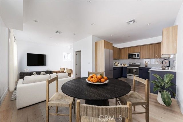 13461 Beach Avenue, Marina Del Rey, CA 90292