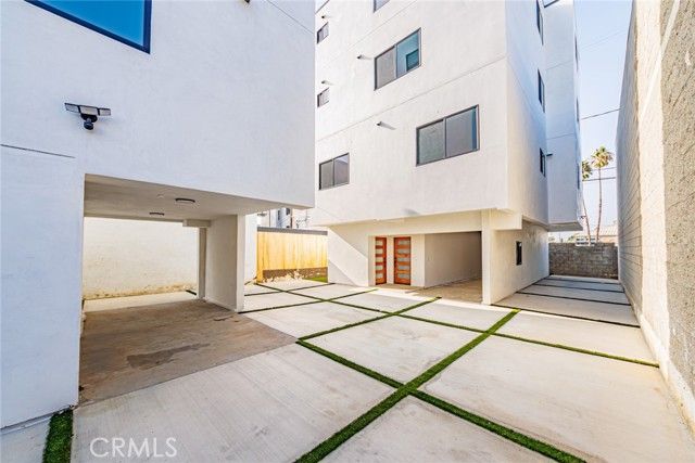 13461 Beach Avenue, Marina Del Rey, CA 90292