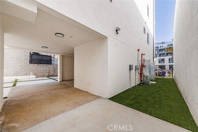 13461 Beach Avenue, Marina Del Rey, CA 90292