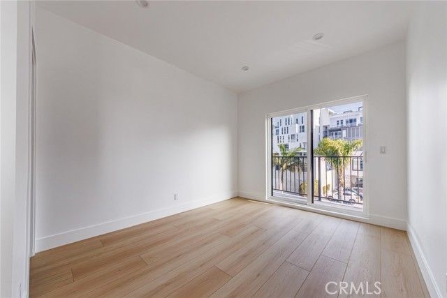 13461 Beach Avenue, Marina Del Rey, CA 90292