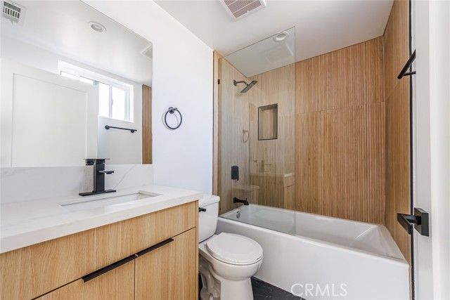 13461 Beach Avenue, Marina Del Rey, CA 90292