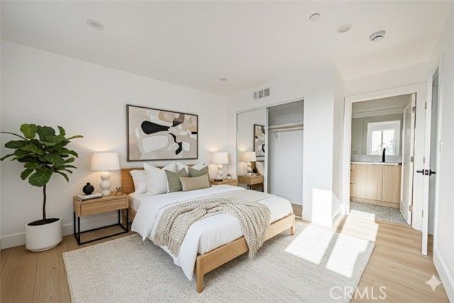 13461 Beach Avenue, Marina Del Rey, CA 90292