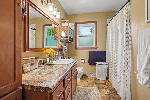 15052 N North Park Drive, Constantine Twp, MI 49042
