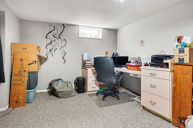 15052 N North Park Drive, Constantine Twp, MI 49042