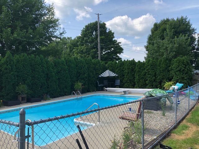 15052 N North Park Drive, Constantine Twp, MI 49042