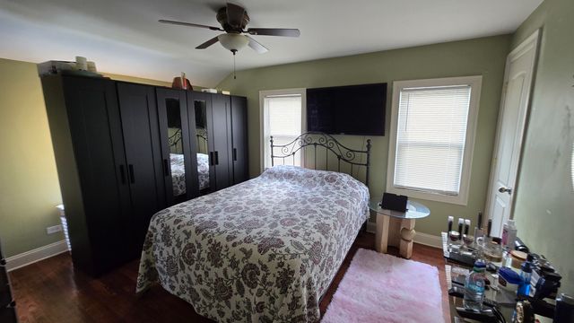 3352 W 84th Street, Chicago, IL 60652