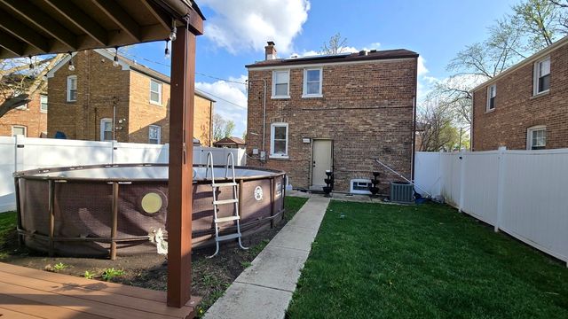 3352 W 84th Street, Chicago, IL 60652