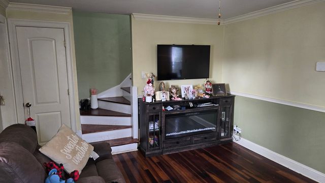 3352 W 84th Street, Chicago, IL 60652