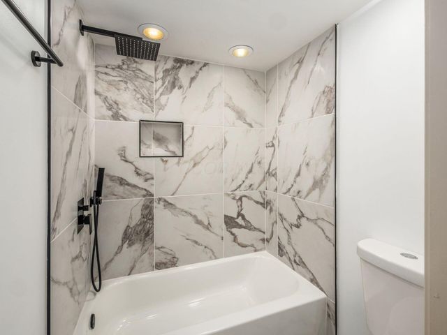 963 Erickson Avenue, Columbus, OH 43227