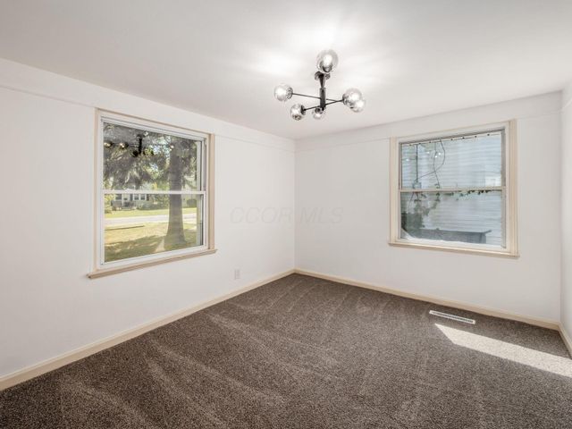 963 Erickson Avenue, Columbus, OH 43227