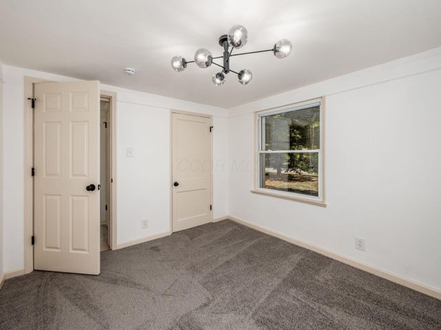 963 Erickson Avenue, Columbus, OH 43227