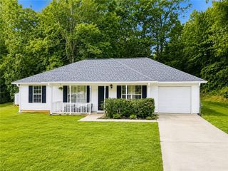 7235 Hummingbird Lane, Winston, GA 30187