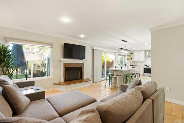 381 Via Almansa, Encinitas, CA 92024