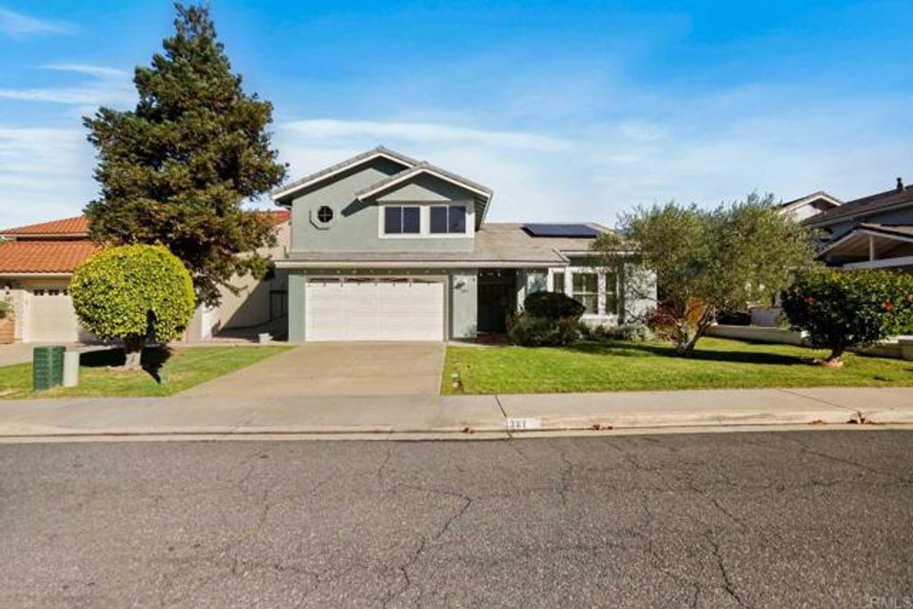 381 Via Almansa, Encinitas, CA 92024