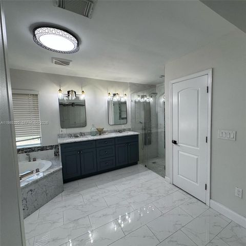 4261 SW 22nd St 0, Fort Lauderdale, FL 33317