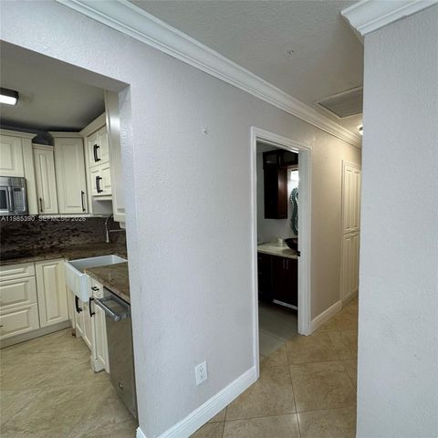 4261 SW 22nd St 0, Fort Lauderdale, FL 33317