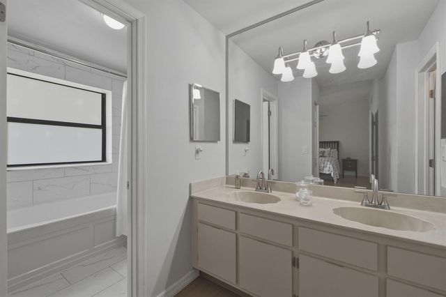 9014 Vineyard Lake Drive, Plantation, FL 33324