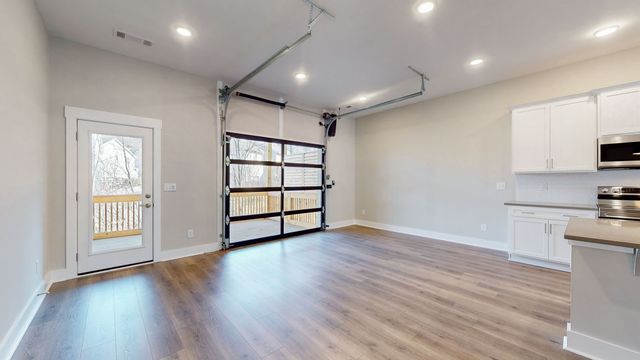 2020 Sonya Terrace, Nashville, TN 37209