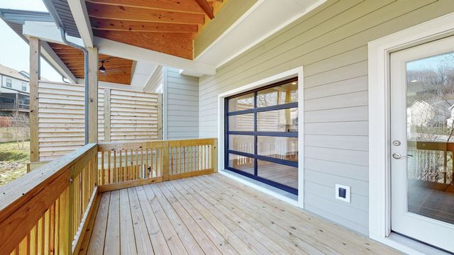 2020 Sonya Terrace, Nashville, TN 37209