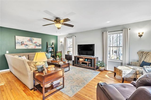 1250 Sutton Road, Talking Rock, GA 30175