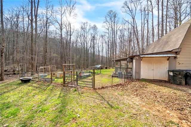 1250 Sutton Road, Talking Rock, GA 30175