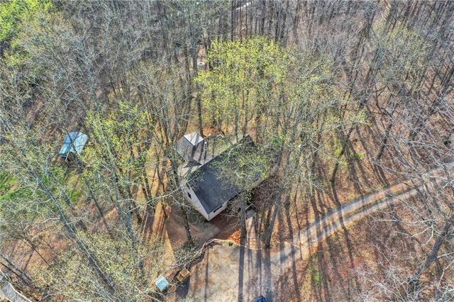 1250 Sutton Road, Talking Rock, GA 30175